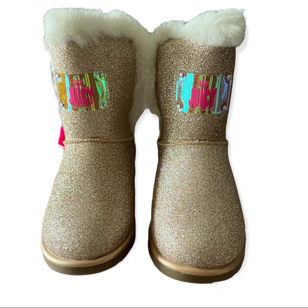 Juicy Couture Toddler Girls, Size 3 Medium Gold, Winter Boots Flat Heel